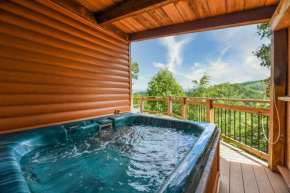 Cozy 1BR w Incredible VIEWS Hot Tub Pool Table FREE Attraction Tickets